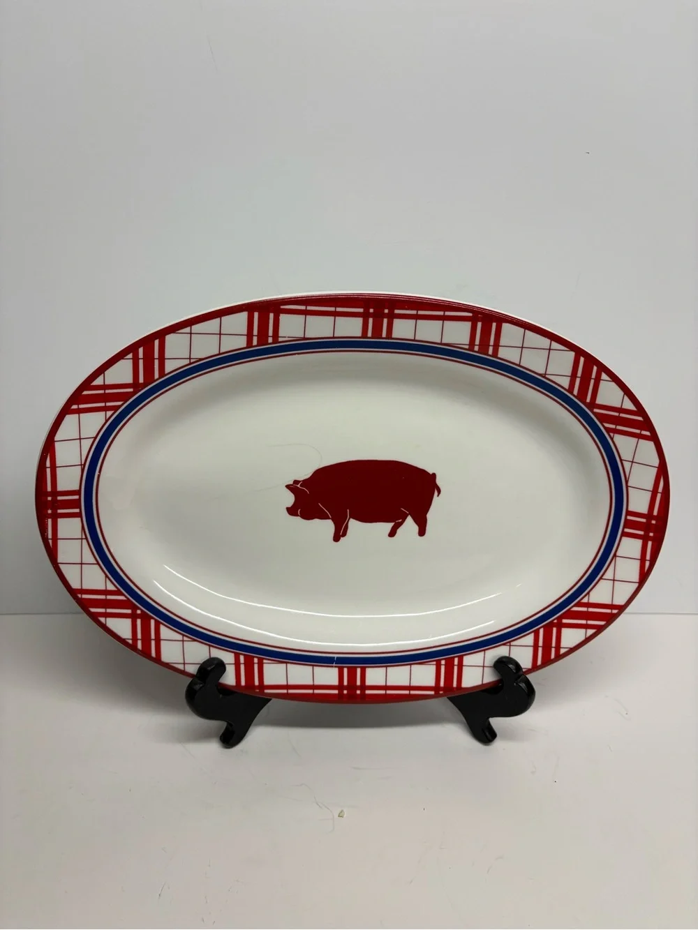 William Sonoma Country Barbecue Red Plaid Oval Serving Platter with Pig Motif